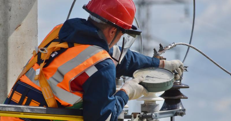 Jv electritian at work